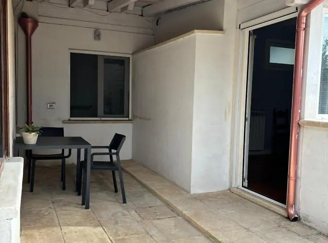 Alloggio Dechirico * Lecce